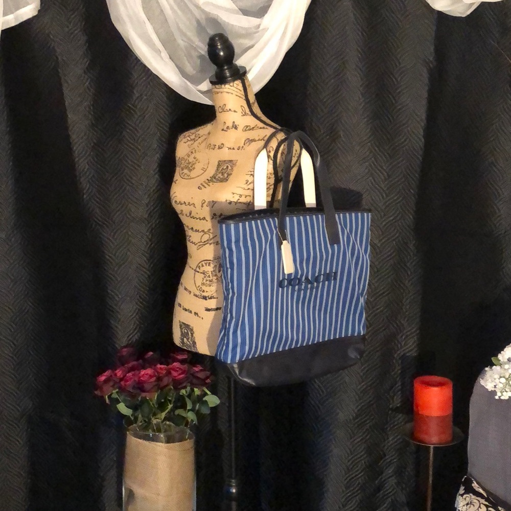 Coach Tote